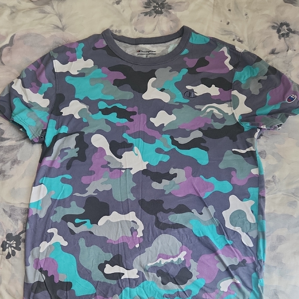 Champion Women's Short Sleeve Camo Tee - Teal, Purple, and Gray